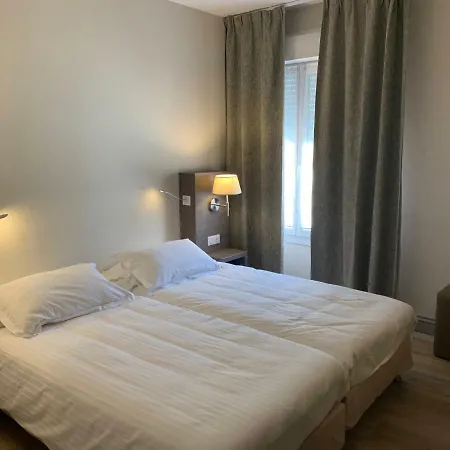 Berneron Hotel Vallon-Pont-dʼArc