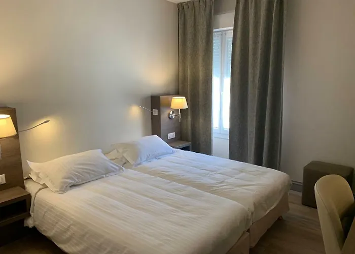 Berneron Hotel Vallon-Pont-dʼArc